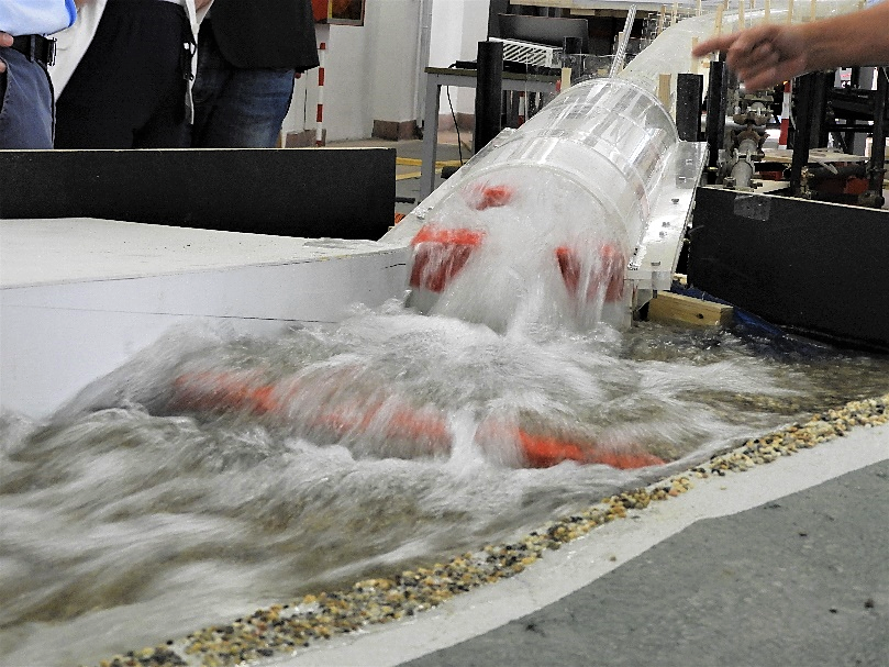 The Fantoli Hydraulics Laboratory (LIF) realized a physical model of hydraulic bypass for the Riunon landslide
